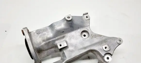 Nissan Qashqai J12 A/C compressor mount bracket 119106UA1A