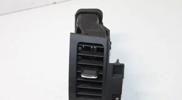 Nissan X-Trail T31 Dashboard side air vent grill/cover trim 68751JG00B