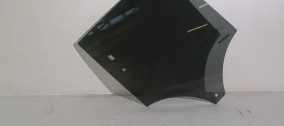 Volvo XC40 Front door window/glass (coupe) 32244802