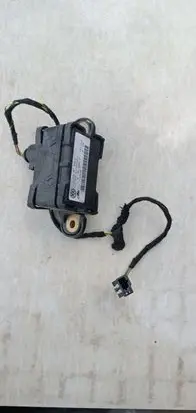 Volkswagen Golf V ESP acceleration yaw rate sensor 1K0907655D 8917300304