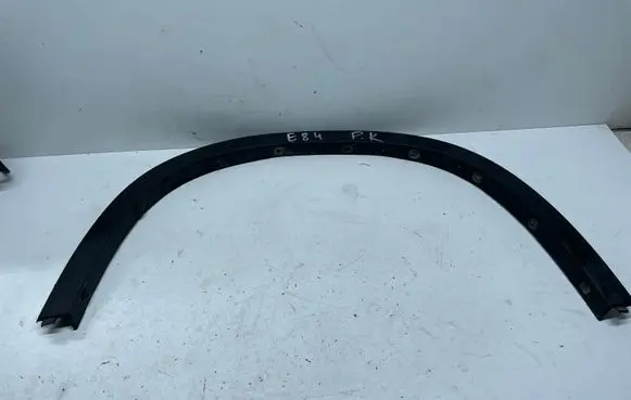 BMW X1 E84 Front arch trim 2990165 14204611