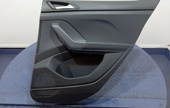 Volkswagen PASSAT B7 USA Door card panel trim set 2GM867212