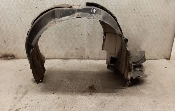 Lexus IS 220D-250-350 Front wheel arch liner splash guards