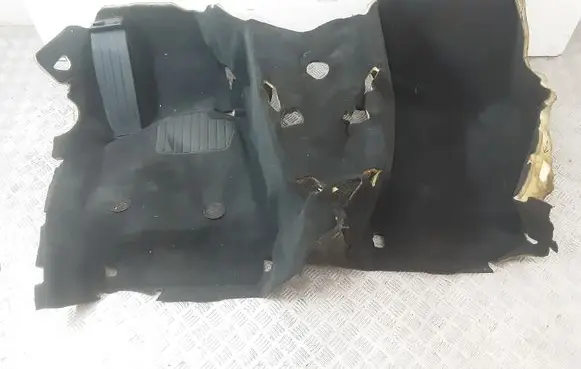 BMW 4 F32 F33 Front floor carpet liner 553306A