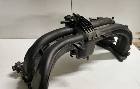 Subaru Outback (BS) Intake manifold 14001AC33