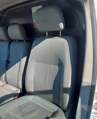 Volkswagen Transporter - Caravelle T5 Front driver seat 