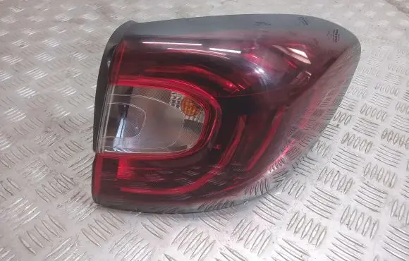 Renault Captur Rear/tail lights 265506738R