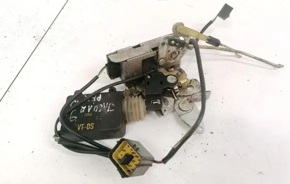 Jaguar XJ X40 Front door lock GNA1080AG 97609