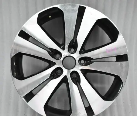 KIA Sportage R18 alloy rim 