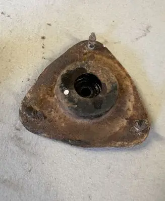 Mitsubishi Outlander Front upper strut mount 