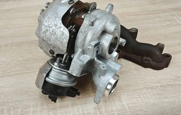Audi A6 C7 Turbo 04L253056H