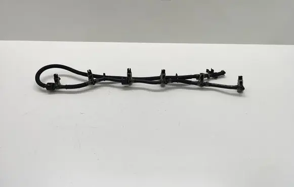 BMW 5 E60 E61 Fuel return line/hose 7799869 779986902 13537799869