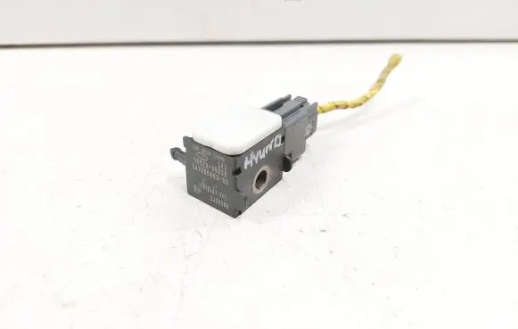 Hyundai Santa Fe Airbag deployment crash/impact sensor 959202B000 SA320080000 45050107
