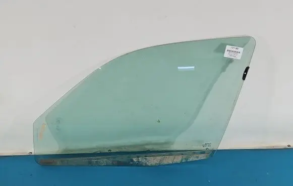 Renault Clio II Front door window glass four-door IMPRK1511083