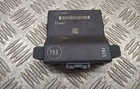 Skoda Octavia Mk2 (1Z) Gateway control module 1K0907530F