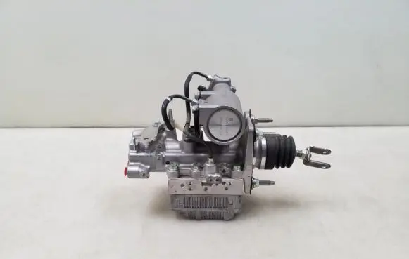 Mercedes-Benz Sprinter W906 ABS Pump 4727047030