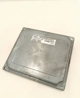 Ford Focus Engine control unit/module 7M5112A650AFB S118934202B