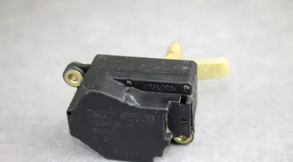 Volvo C30 Air flap motor/actuator 74932FMR