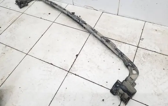 Volkswagen Golf VI Rear bumper mounting bracket 5K6807863 5k6807393a 5k6807394a