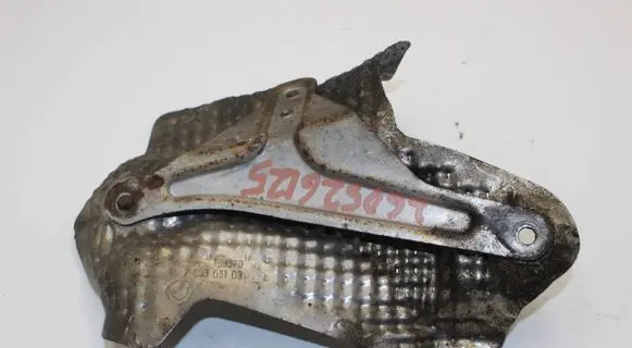 BMW 3 F30 F35 F31 Heat shield in engine bay 7606651 106579