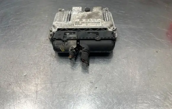 Skoda Octavia Mk2 (1Z) Engine control unit/module 03G906021LB 1039S17180 0281013238