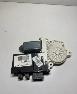 Peugeot 807 Front door window regulator motor 1488740080 991729203