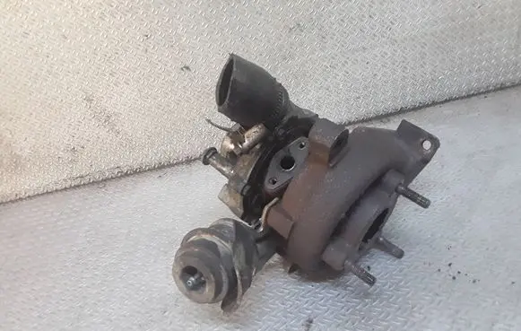 Audi A2 Turbo 045145701E GT1541V
