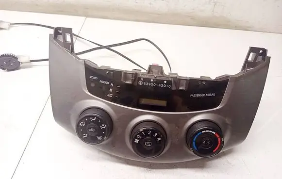 Toyota RAV 4 (XA30) Climate control unit 4554202010 8392042010