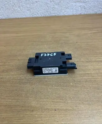 Nissan Qashqai Fuel injection pump control unit/module 169108688R 0580001019