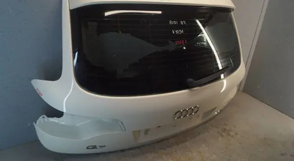 Audi Q7 4L Tailgate/trunk/boot lid
