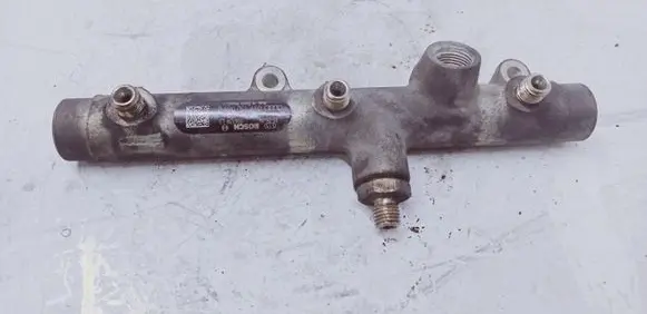 Audi A6 S6 C6 4F Fuel main line pipe 059130089D