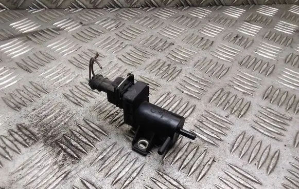 Renault Trafic II (X83) Valve vacuum 7700113709