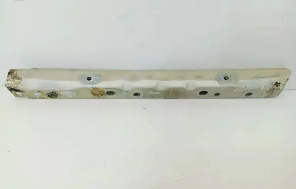 Volkswagen Transporter - Caravelle T4 Fender mounting bracket