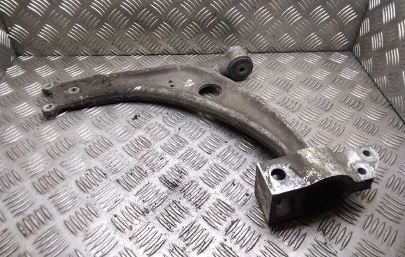 Volkswagen PASSAT B6 Front lower control arm/wishbone