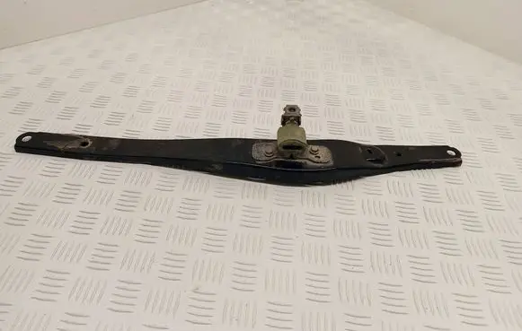 Dacia Duster Muffler mount bracket/holder 544690003R B060