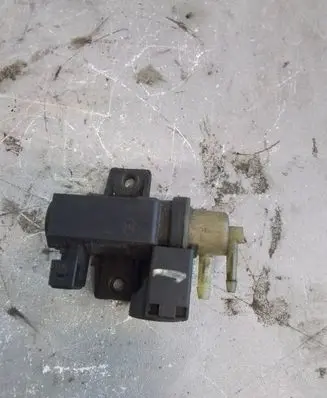 Renault Master III Turbo solenoid valve 8200790180