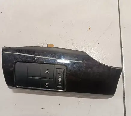 KIA Sorento Headlight level height control switch 524B 937022P524BB8