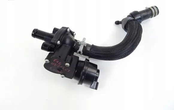 Nissan Juke II F16 Thermostat housing 922306682R