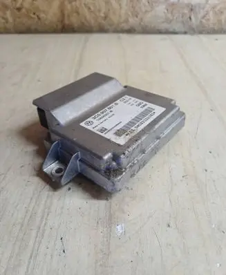 Volkswagen PASSAT B6 Hand brake control module 3C0907801B 15658301B MN002326380