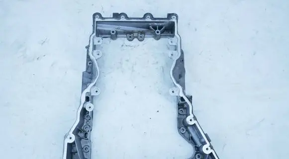 Mercedes-Benz E W212 Oil sump A6510140302