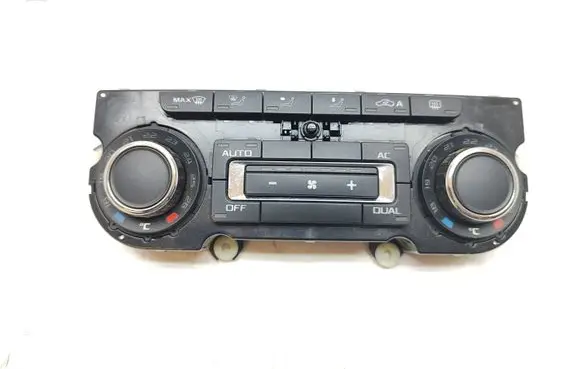 Skoda Octavia Mk2 (1Z) Climate control unit 3T0907044BK SW0506 5HB00974974