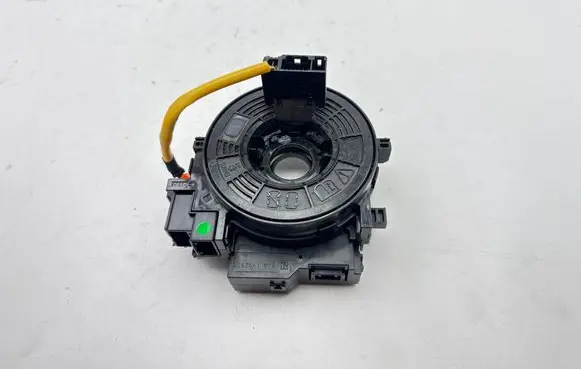 Toyota Auris E180 Airbag slip ring squib (SRS ring) 02120 GN2T744045 75E549