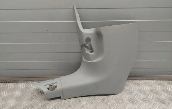 Audi A5 Front sill trim cover 8W6867271E