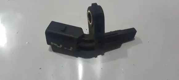 Audi A3 S3 8P ABS brake wheel speed sensor 7h0927803