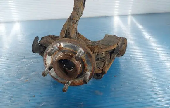 Ford Mondeo MK IV Front wheel hub spindle knuckle