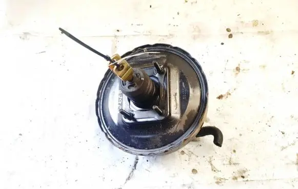 KIA Carens I Brake booster k2fg43950 k2fa43800