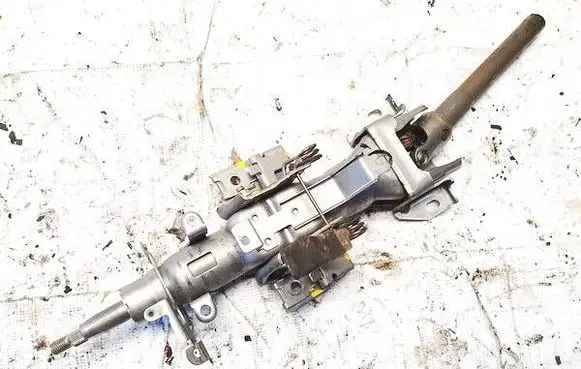 Mazda CX-7 Steering wheel axle