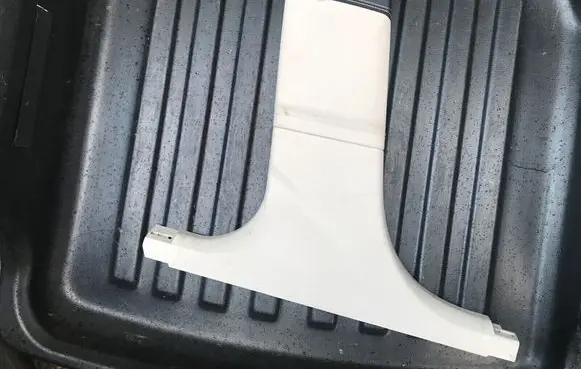 BMW 6 F06 Gran coupe (B) pillar trim (bottom) 105079512C 7289401 105079487C