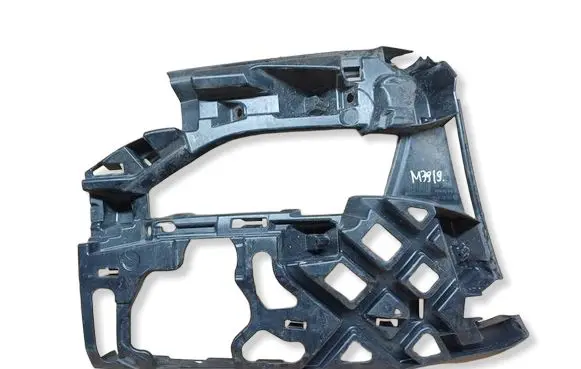 Volkswagen Golf VII Front bumper mounting bracket 5G0807724F