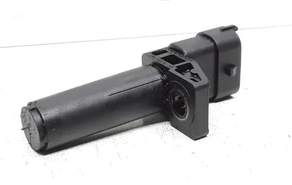 Mercedes-Benz C W204 Crankshaft position sensor A2761530128